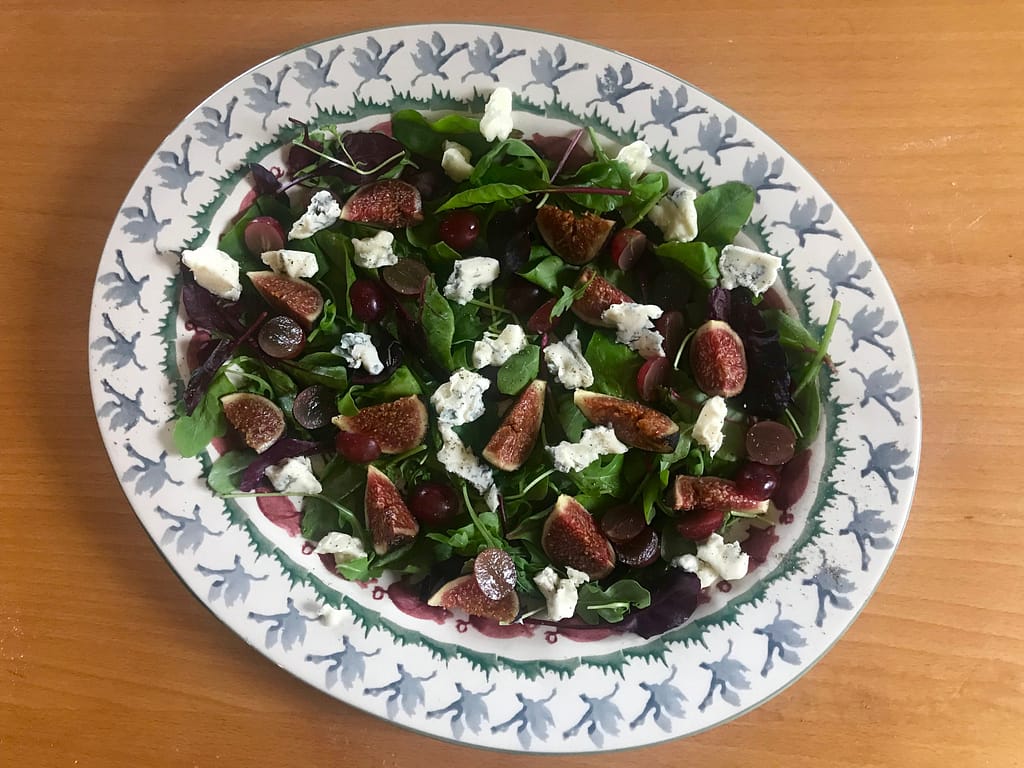 Fig, grape and dolcelatte salad