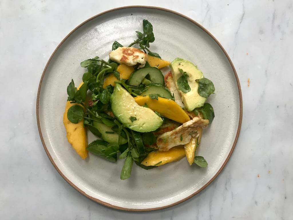 Mango and halloumi salad
