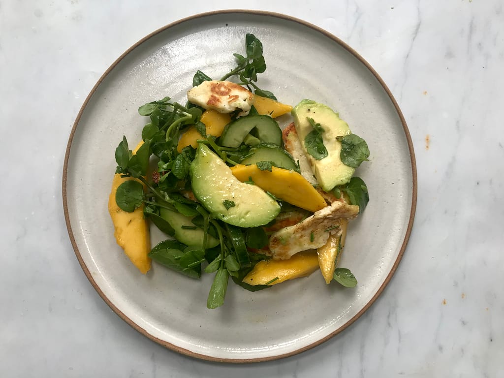 Mango and halloumi salad
